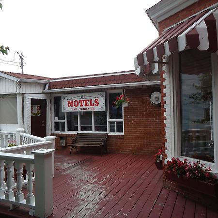 Motel Cote Rivière-du-Loup Eksteriør bilde