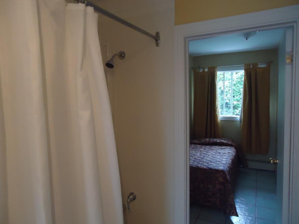 Motel Cote Rivière-du-Loup Eksteriør bilde