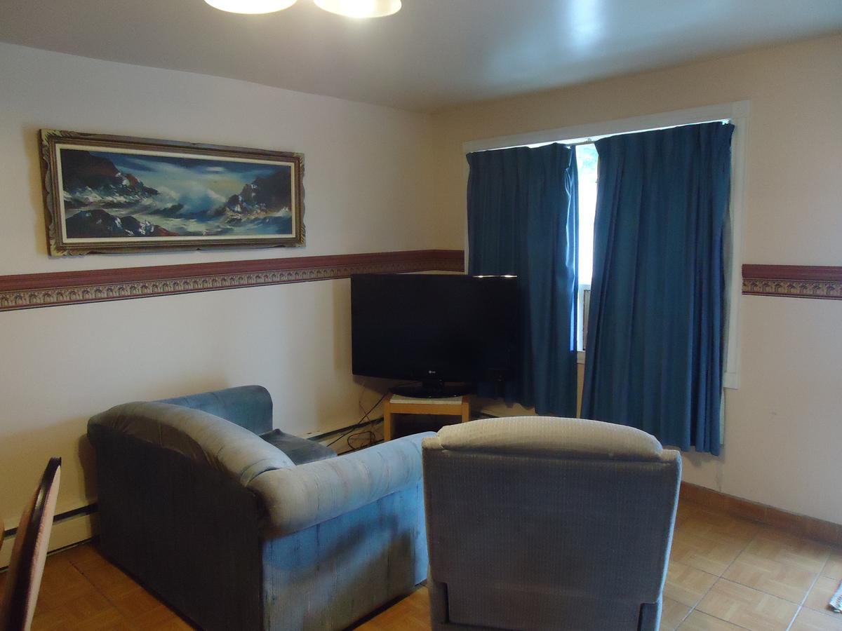 Motel Cote Rivière-du-Loup Eksteriør bilde