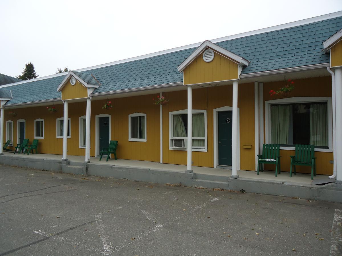 Motel Cote Rivière-du-Loup Eksteriør bilde