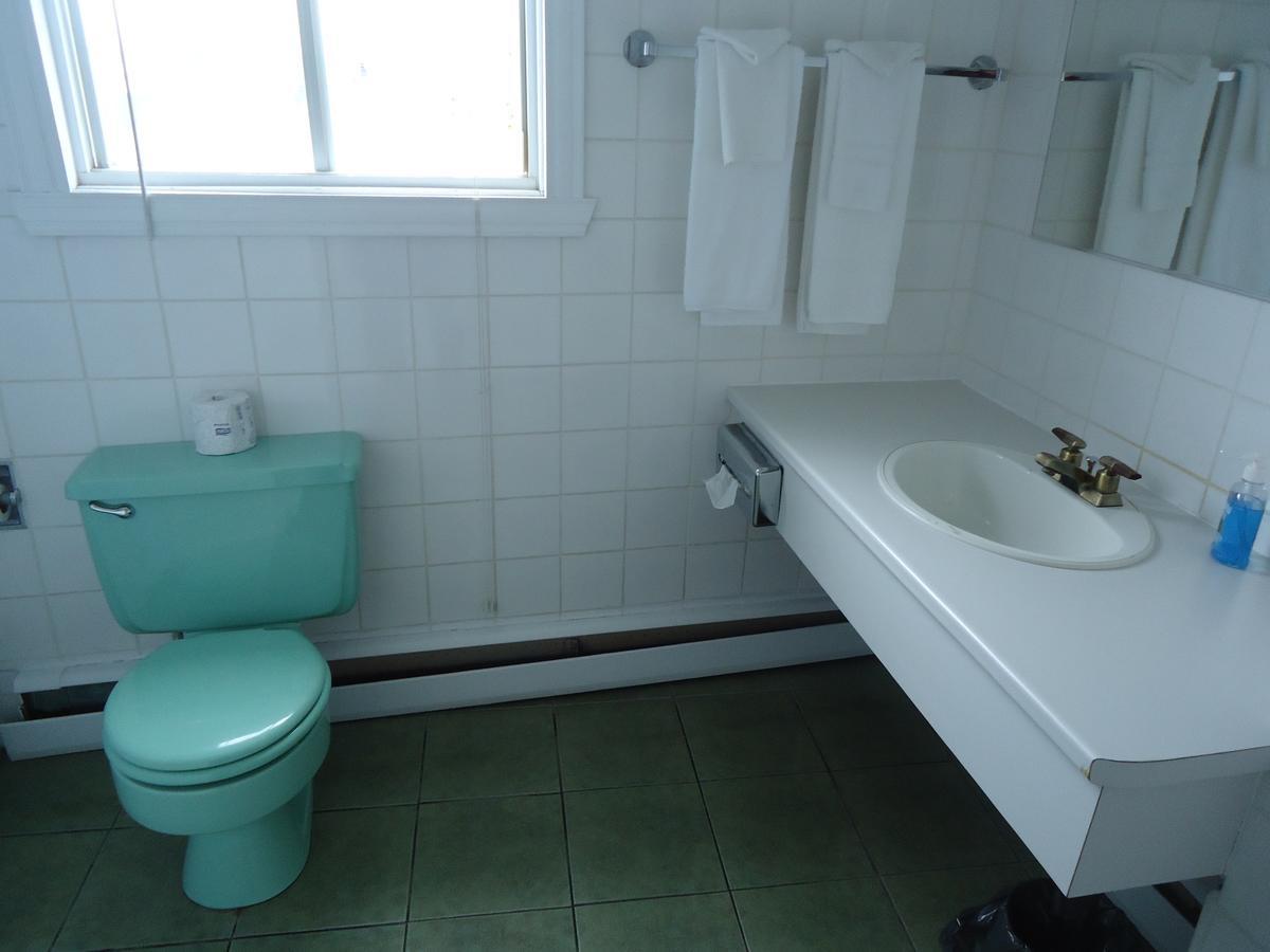 Motel Cote Rivière-du-Loup Eksteriør bilde