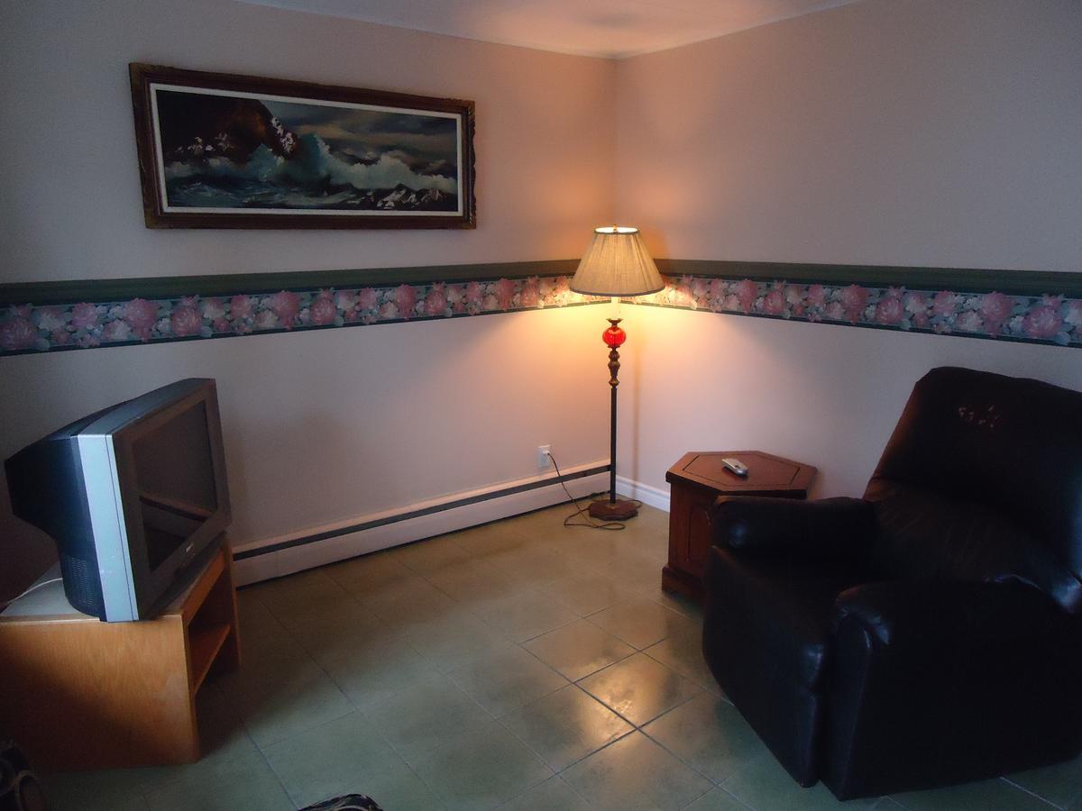 Motel Cote Rivière-du-Loup Eksteriør bilde